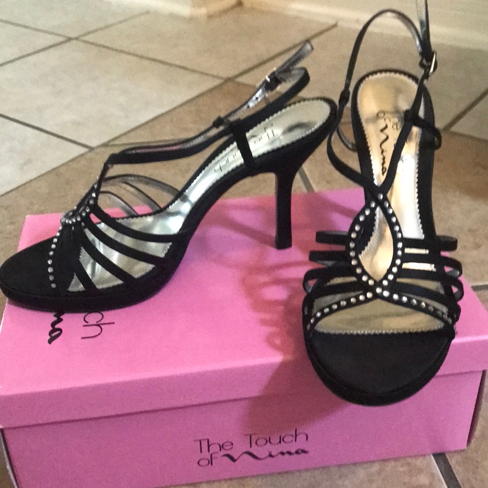 Dress shoes